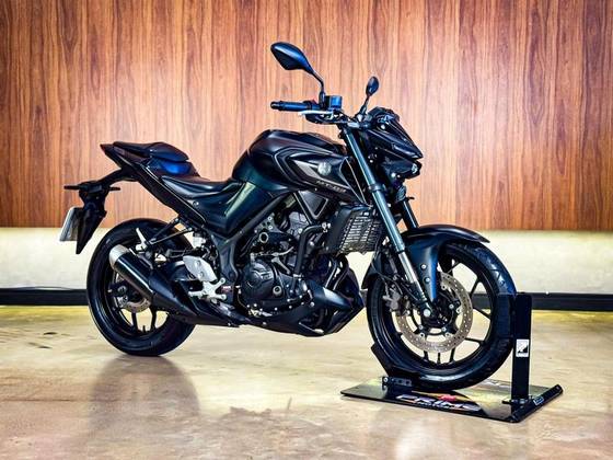 YAMAHA MT-03 ABS YAMAHA MT-03 ABS